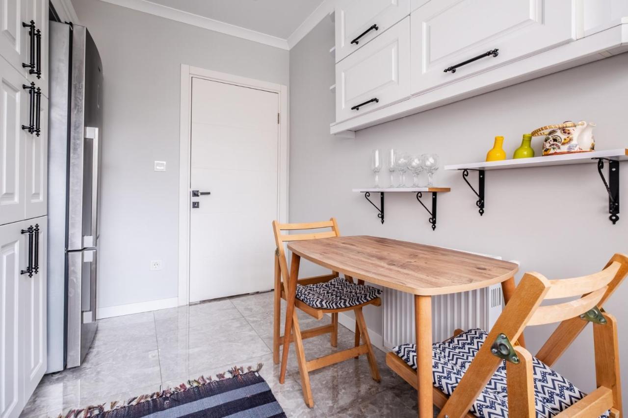 Apartmán Vibrant Flat With Balcony In Maltepe Istanbulská provincie Exteriér fotografie